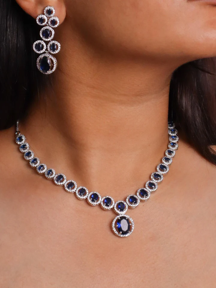 MissClassik Signature Necklace Set