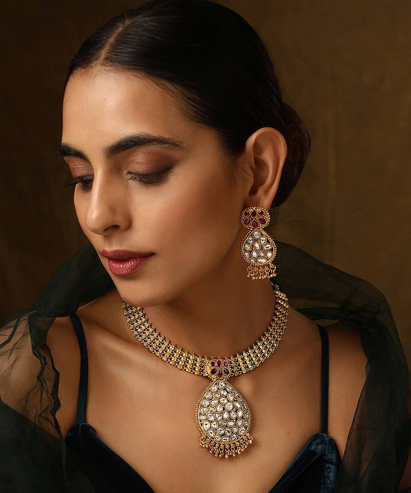 MissClassik Signature Necklace Set