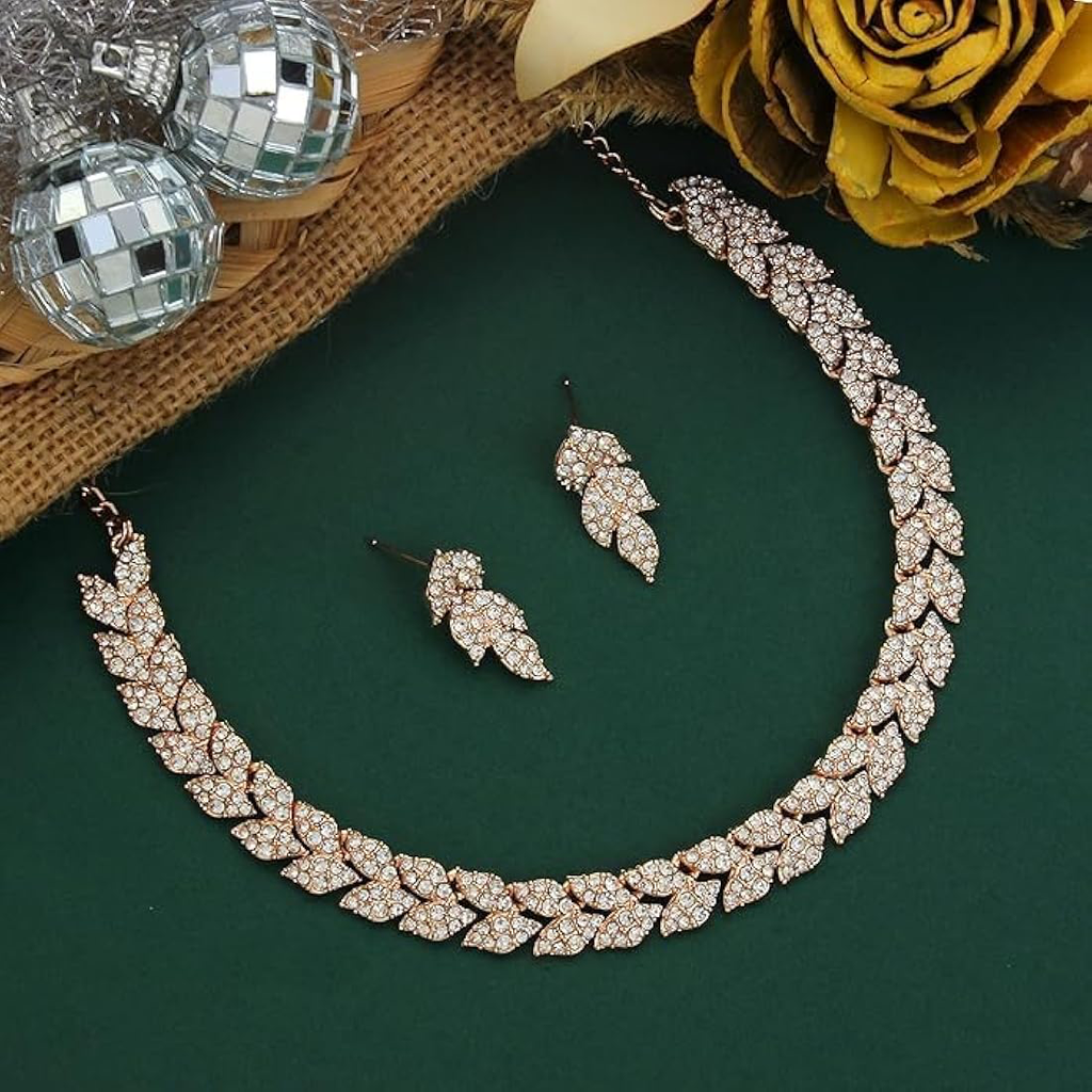 MissClassik Signature Necklace Set