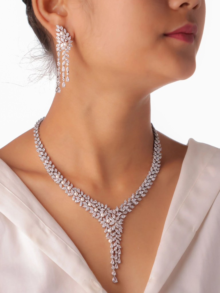 MissClassik Signature Necklace Set