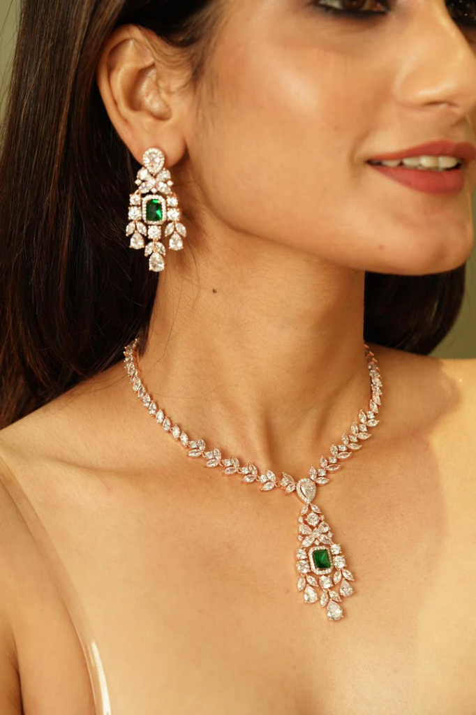 MissClassik Signature Necklace Set