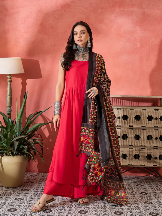 MissClassik Signature Kurta Set