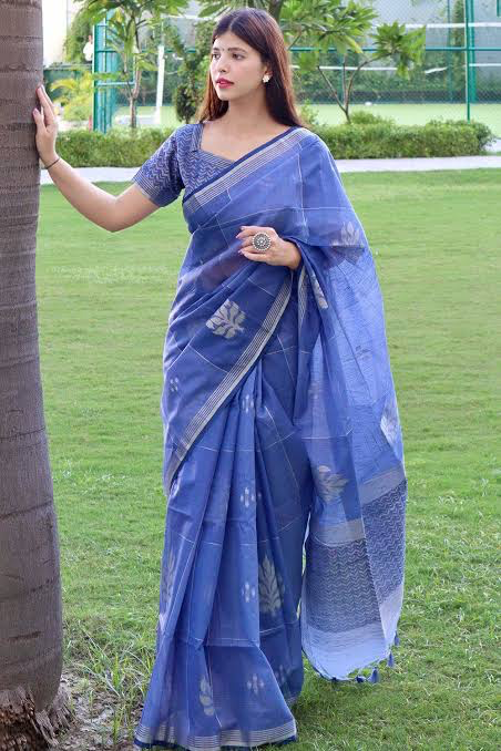 MissClassik Signature Traditional Saree