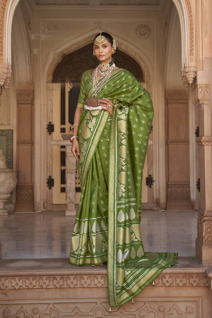 MissClassik Signature Traditional Saree