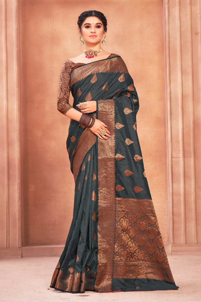 MissClassik Signature Traditional Saree