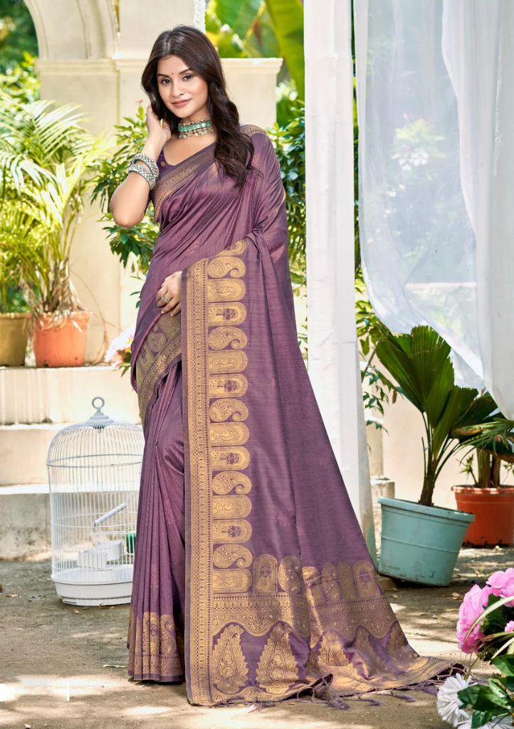 MissClassik Signature Traditional Saree