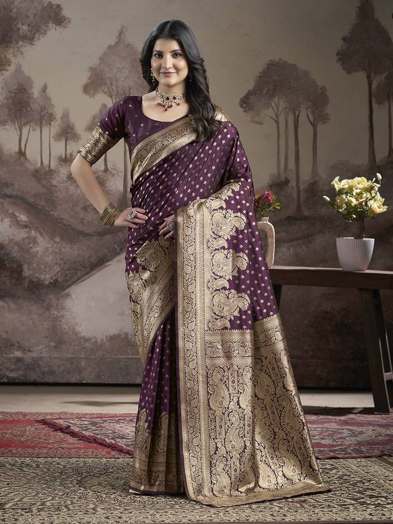 MissClassik Signature Traditional Saree