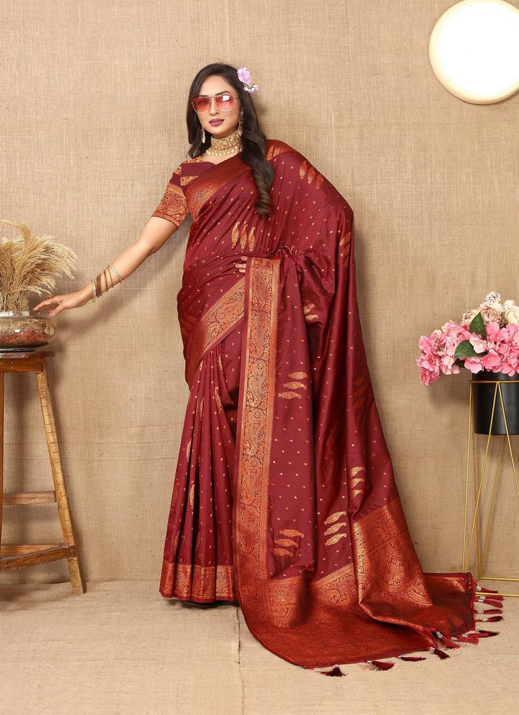 MissClassik Signature Traditional Saree