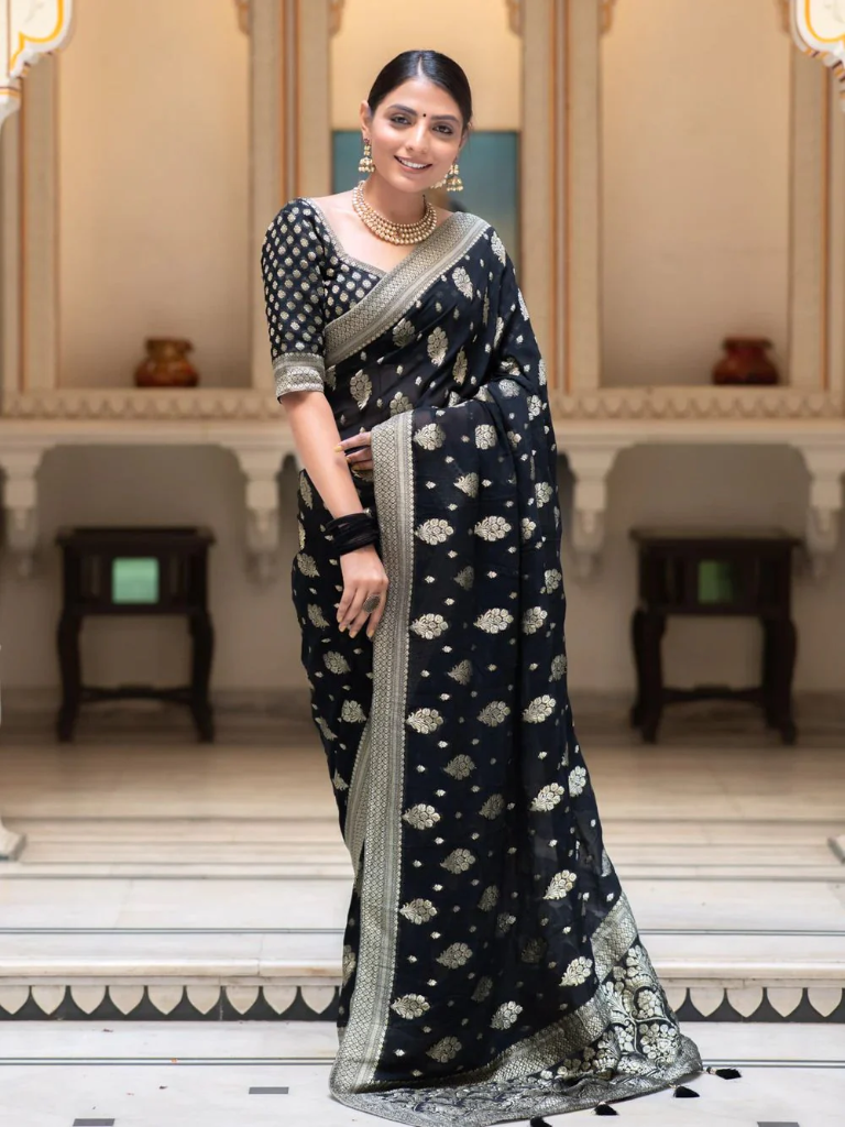 MissClassik Signature Traditional Saree