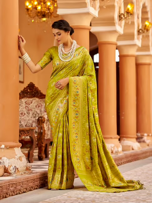MissClassik Signature Traditional Saree