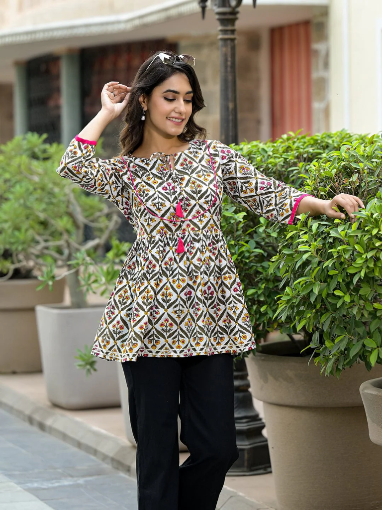 MissClassik Signature Short Kurti